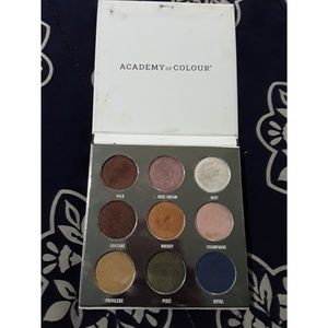 Metallic eyeshadow palette